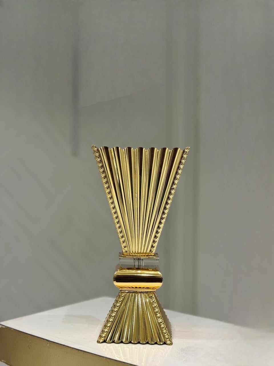 Najm Al Oud - The Golden Horizon Bakhoor Burner